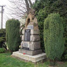 Pomník padlým ve Všenicích