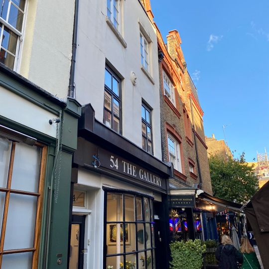 54, Shepherd Market W1