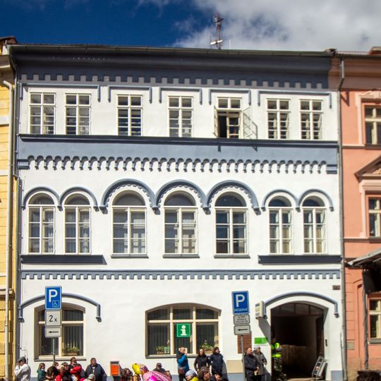 Dům čp. 47 na Mírovém náměstí v Úštěku