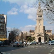 Place Victor-et-Hélène-Basch