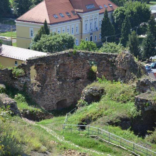 Fiľakovský hrad, dom strážny