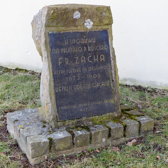 Pomník Františka Žáčka v Krásensku