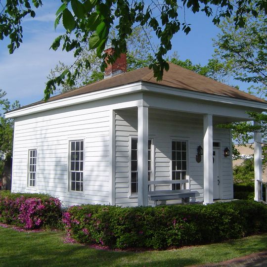 Pelletier House