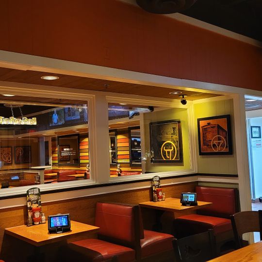 Chili's Grill & Bar