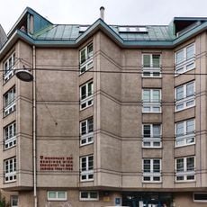 Gemeindebau Hollergasse 21