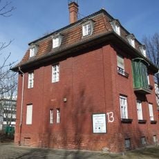 Villa John-Sieg-Straße 13