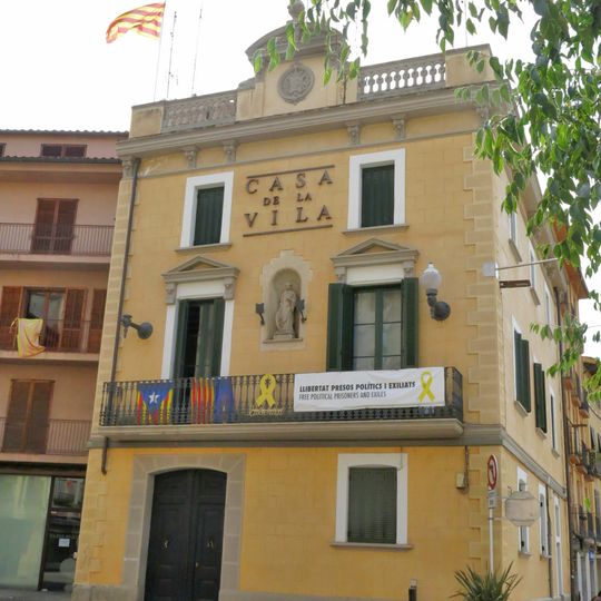 Casa de la Vila de Torelló