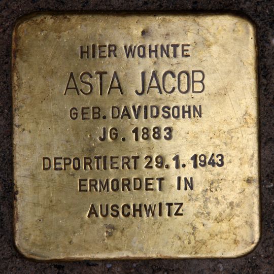 Stolperstein dedicated to Asta Jacob
