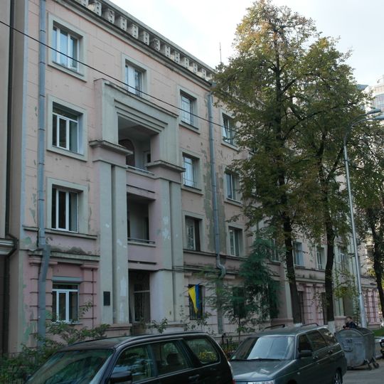 3/25 Symona Petliury Street