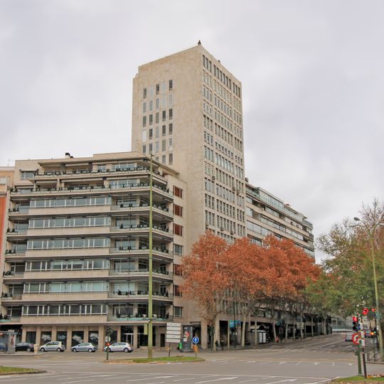 Edificio de viviendas en plaza del doctor Marañón