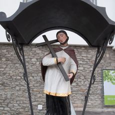 Nepomukbrunnen, Pians