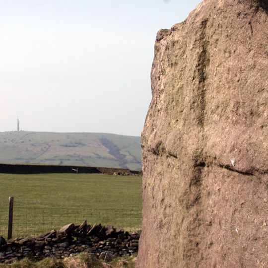 Wayside cross 500m north of Sutton End Farm