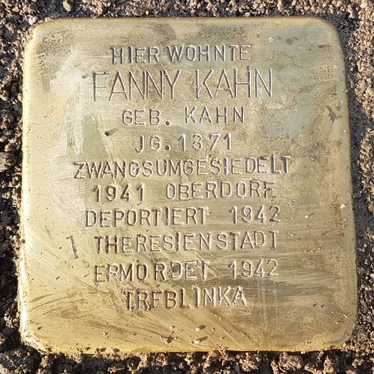 Stolperstein en memoria de Fanny Kahn