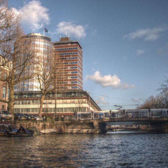 Paleis voor Volksvlijtbrug