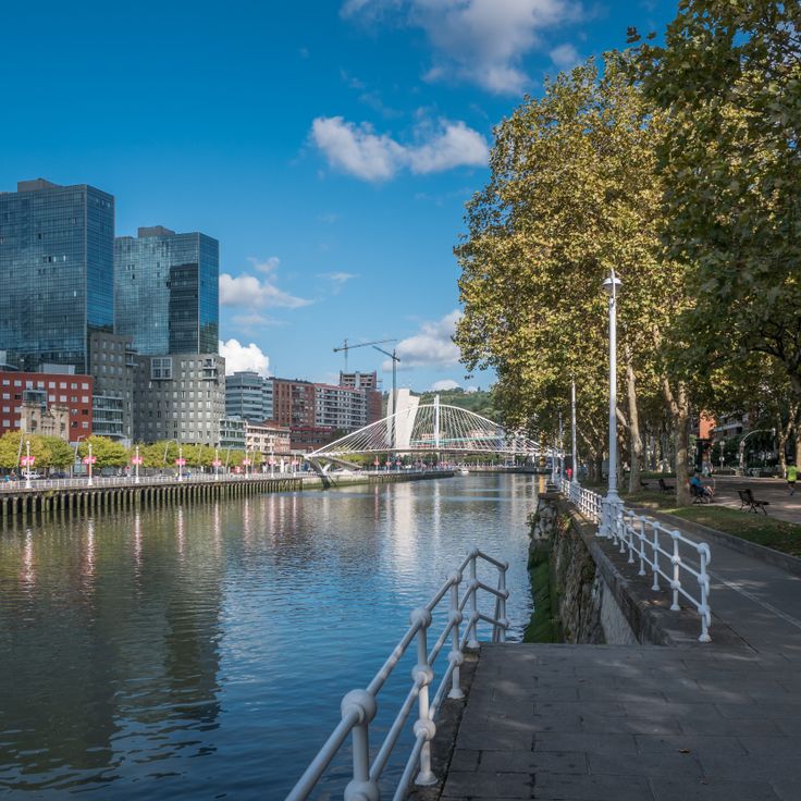 Campo Volantin Promenade