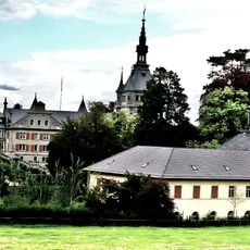 Castell Castle