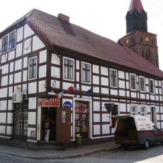 1 Wolności Square in Maszewo