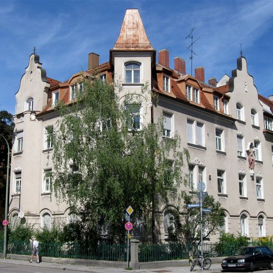 Mietshaus