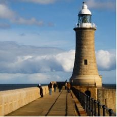 Tynemouth North Pier light