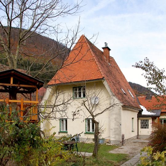 Ehem. Kartäuserzelle mit Umfassungsmauern