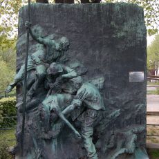 Bronzerelief „Strandgut“