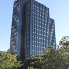 La Unión y el Fénix building, Madrid