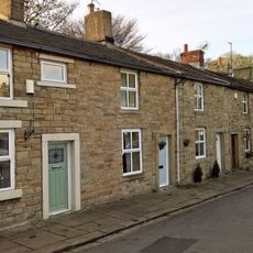 2-22, Lowerhouse Fold