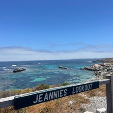 Jeannies Lookout