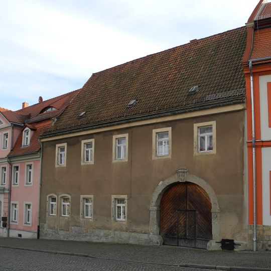 Wohnhaus in geschlossener Bebauung Am Markt 9