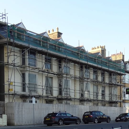 No.34 Marine Terrace