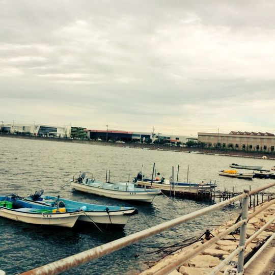 マリンピア沖洲