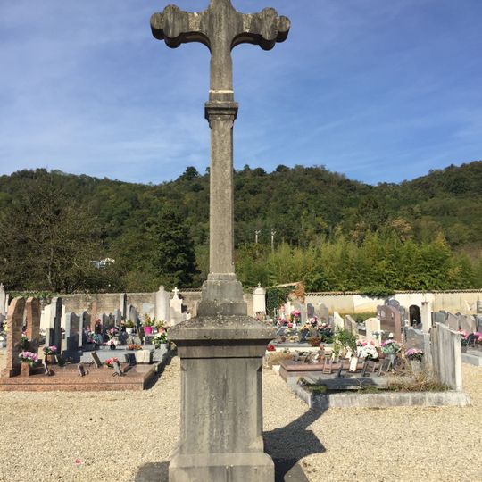 Cemetery cross of cemetery of Saint-Martin