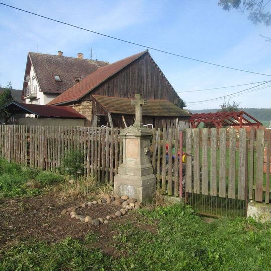 Kříž východně od Odlezel