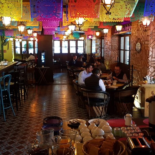 El Mexicano