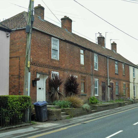 127-137, Warminster Road