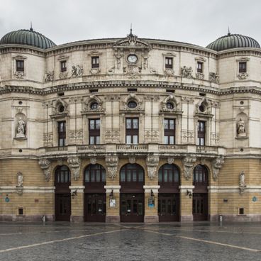 Discover Bilbao: between Gothic cathedrals and famous museums