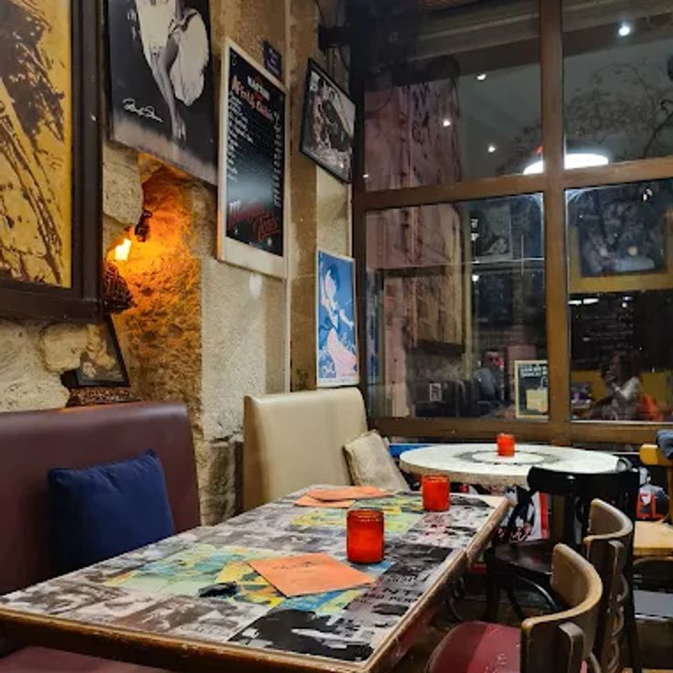 L'Entrepot's