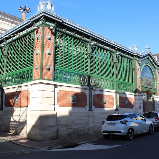 Marché couvert de Tonnerre