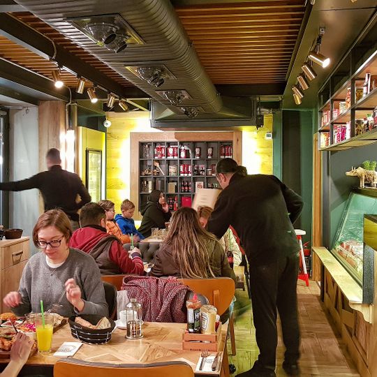 Cafe Esmer Shef