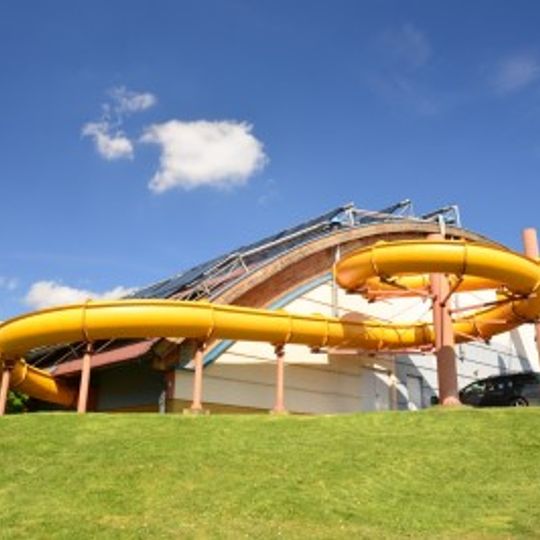 Basen Błękitna Fala