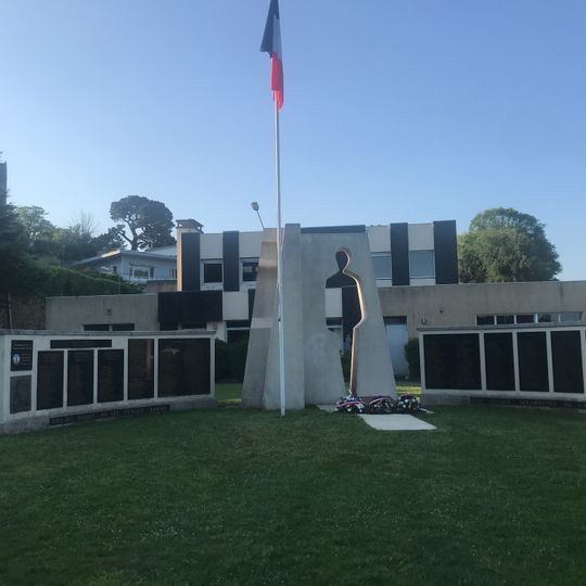 Work of art, sculpture