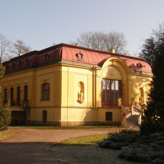 Malá Löw-Beerova vila