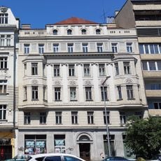 Wohn- und Geschäftshaus Wiedner Gürtel 26