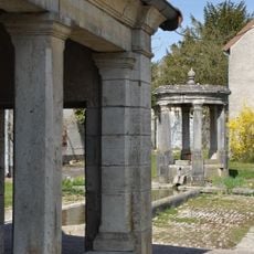 Fontaine-lavoir de Montagney