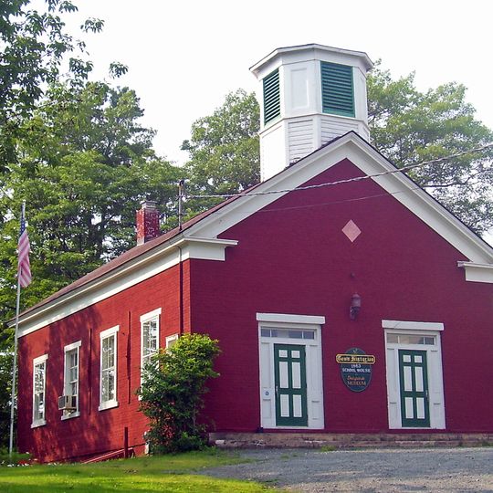 Huguenot Schoolhouse