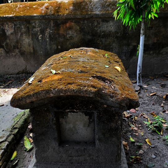 Ellen Cocker's grave