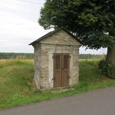 Kaplička u silnice ve Sněžníku