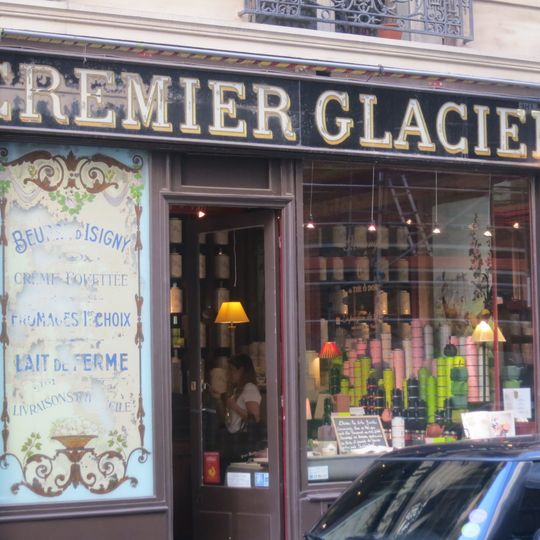 Crèmerie, 28 rue des Sablons