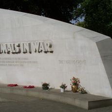 Animals in War Memorial
