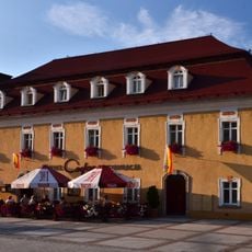 28 Piastowski Square in Jelenia Góra